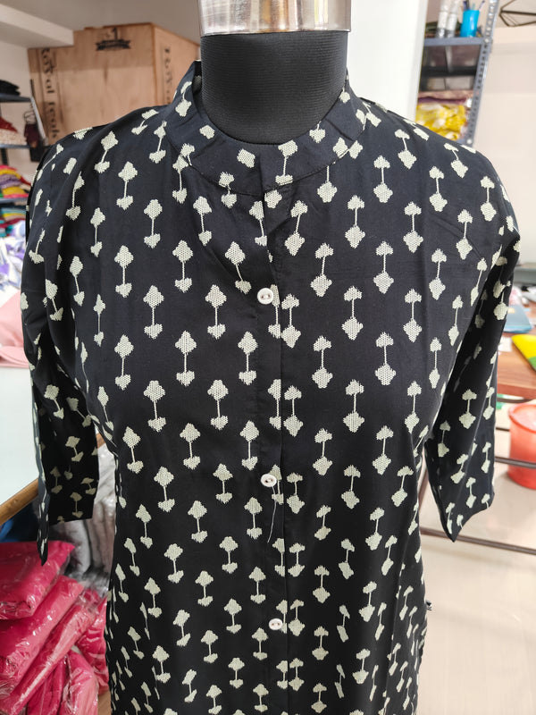 LONG STRAIGHT CUT KURTIS