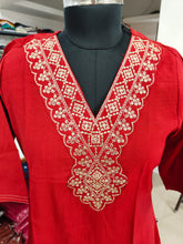 VATICAN ETHNIC OFFICE WEAR