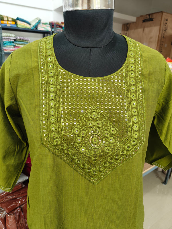 VATICAN ETHNIC OFFICE WEAR