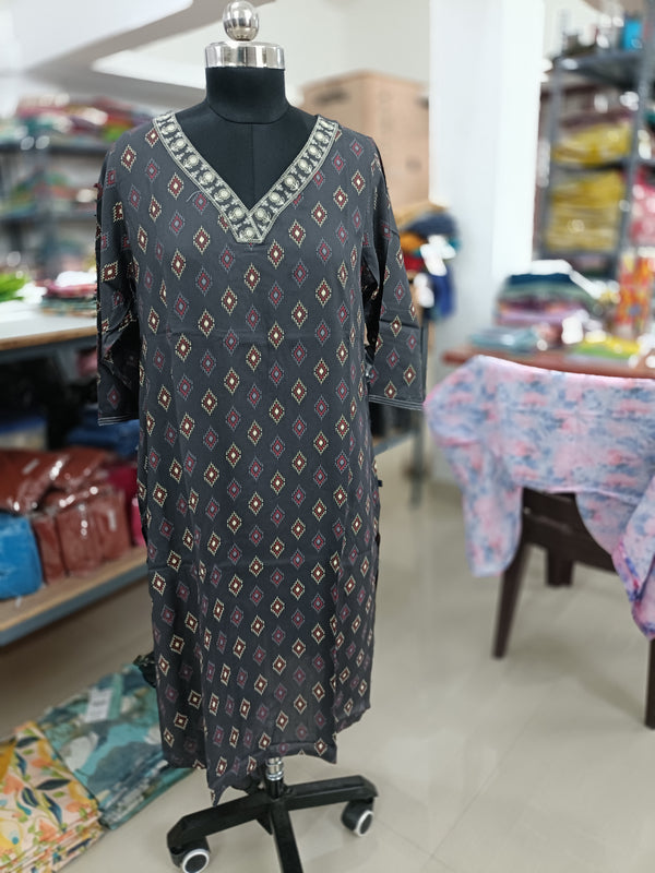 EMBROIDERY OFFICE WEAR