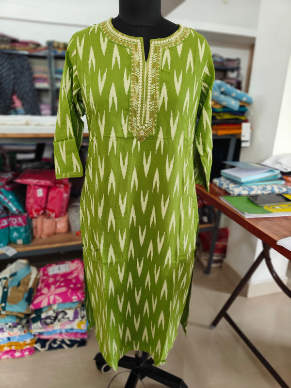 OFFICE /COLLEGE WEAR KURTIS 0388