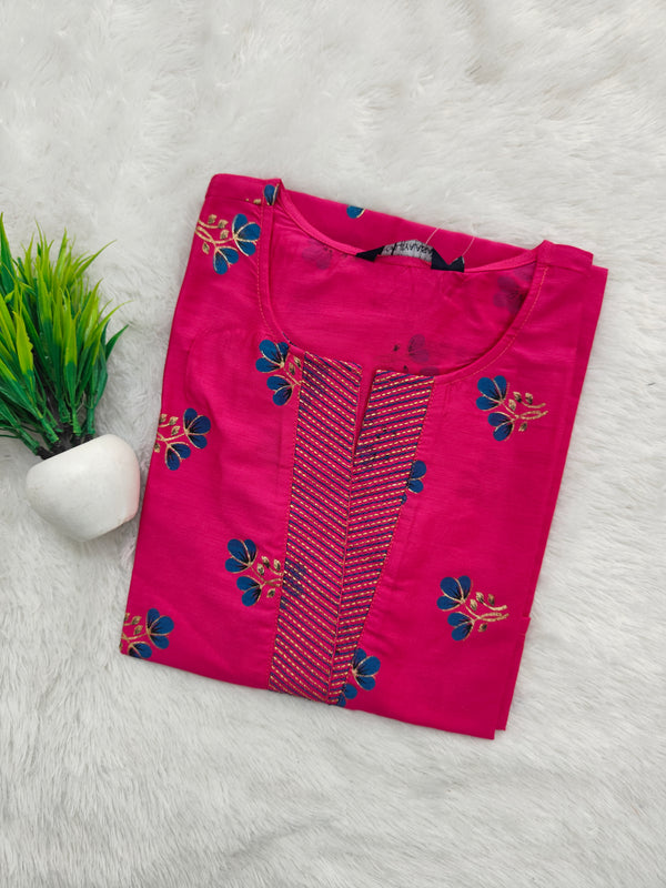 BUDGET FRIENDLY COLLEGE /OFFICE WEAR KURTIS 0421