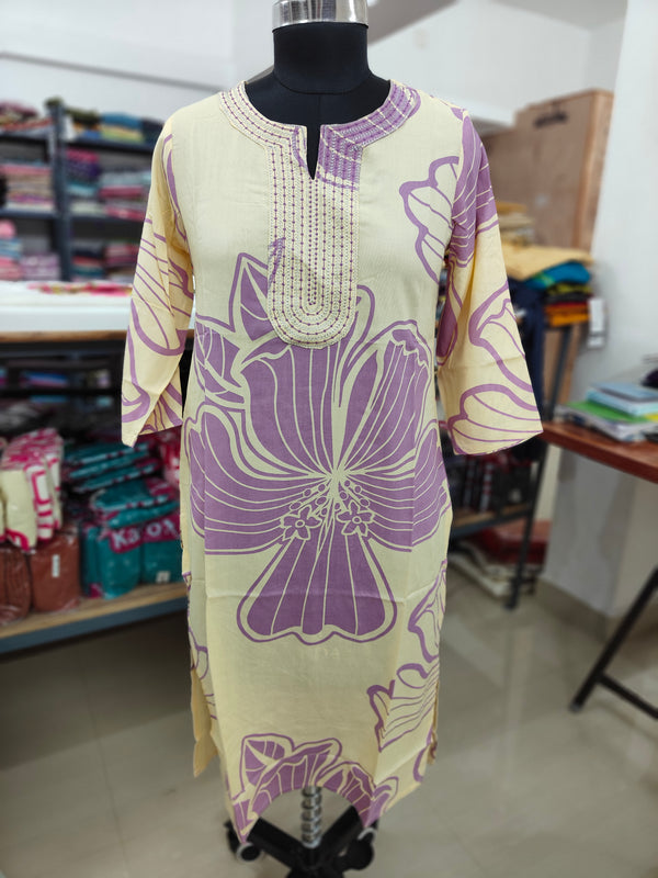 OFFICE /COLLEGE WEAR KURTIS 0446
