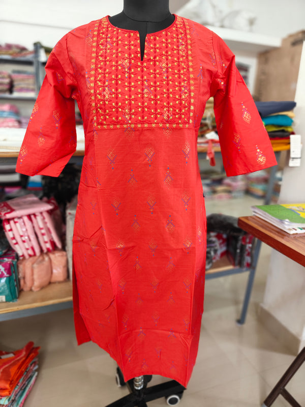 OFFICE /COLLEGE WEAR KURTIS 0451