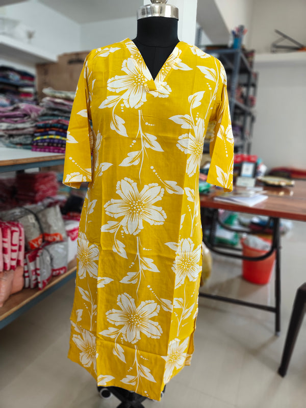 OFFICE\COLLEGE WEAR V- NECK KURTIS 0454