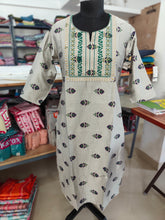 OFFICE /COLLEGE WEAR KURTIS 0451
