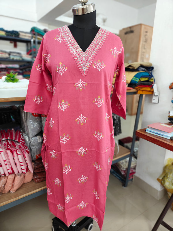 EMBROIDERY OFFICE/ COLLEGE WEAR KURTIS 0456