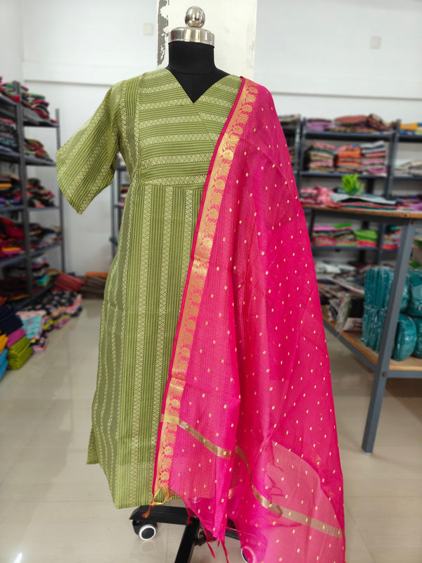 PREMIUM BANARASI SILK KURTI WITH DUPATTA 0480