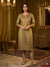 EMBROIDERY FUNCTIONAL WEARS KURTIS 0530