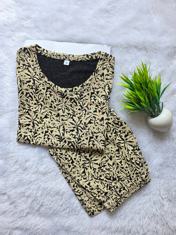 WOMEN'S NIGHT SUIT SETS(Tshirt+ Pant) 0529