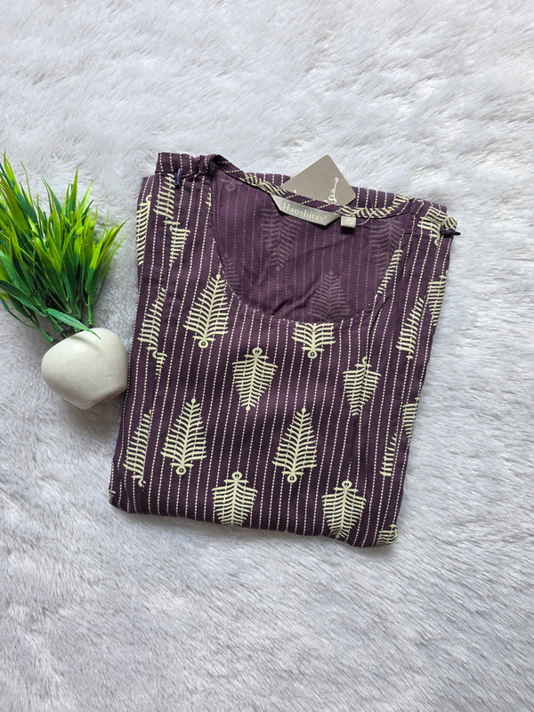 INVISIBLE ZIP FEEDING/ MATERNITY WEAR 0579