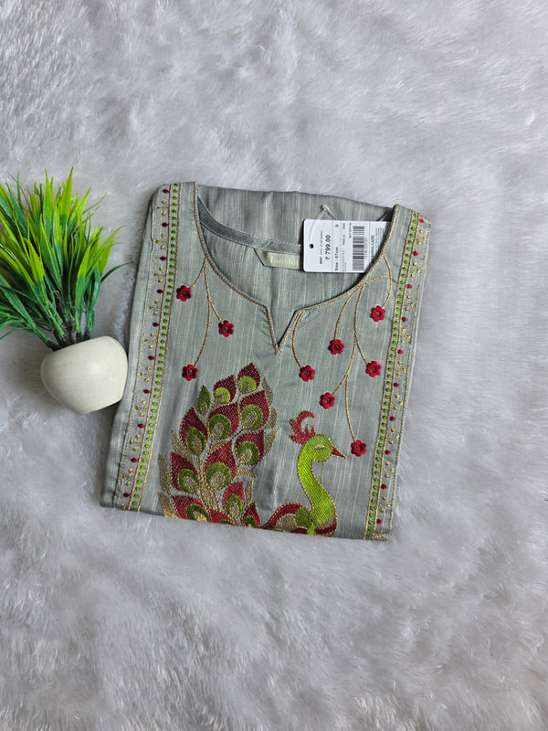 EMBROIDERY FUNCTIONAL WEARS KURTIS 0530