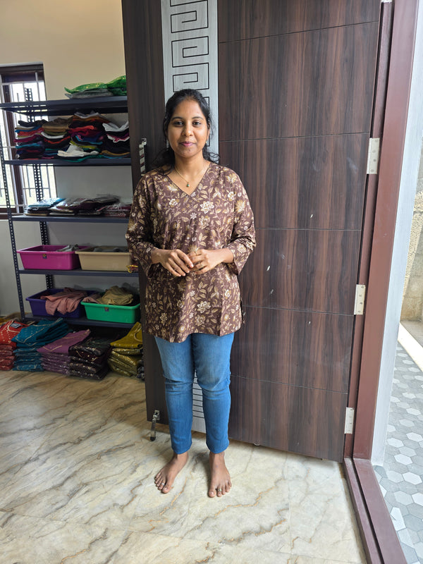 COTTON SHORT TOPS 0518