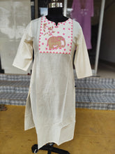 EMBRODIERY OFFICE /COLLEGE WEAR KURTIS 0456