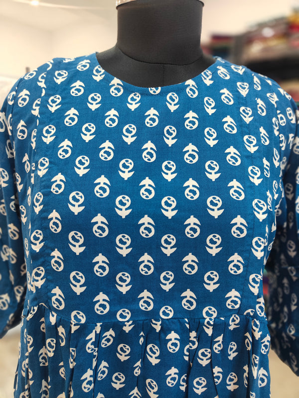 FEEDING/ MATERNITY WEAR WITH ZIP 0361