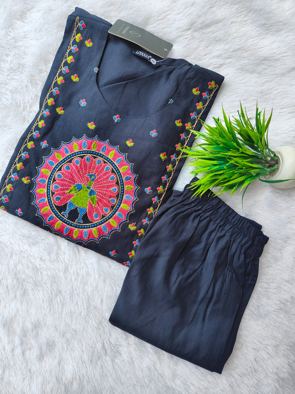 PREMIUM VATICAN SILK ETHNIC WEAR SETS 0494