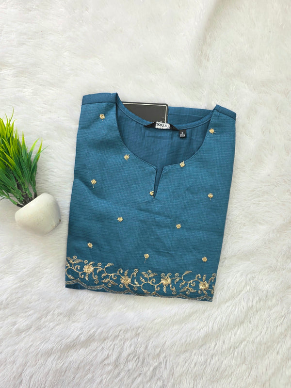 OFFICE/COLLEGE WEAR KURTIS 0617