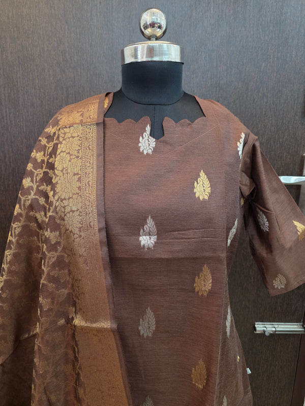 PREMIUM HANDLOOM BROWN BANARASI KURTIS WITH MATCHING NEEM ZARI WEAVING BORDER 0521