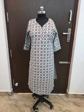 BUDGET FRIENDLY REGULAR WEAR KURTIS 0526