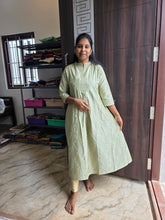 PREMIUM SILK COLLAR NECK UMBRELLA KURTIS 0556