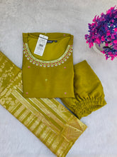 PREMIUM VICHITHRA SILK 3 PCS SALWAR SETS 0522