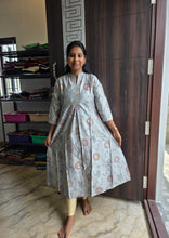 PREMIUM SILK COLLAR NECK UMBRELLA KURTIS 0556